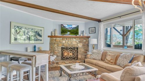 e14-315 Timber Ridge Rd, Sugar Mountain, NC, 28604-6925 | Card Image