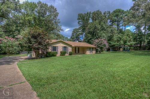7410 Flatwood Dr, Greenwood, LA, 71033-3329 | Card Image