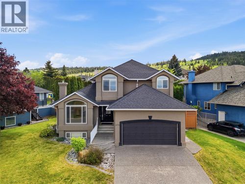 2076 Muirfield Rd, Kamloops, BC, V1S1S6 | Card Image