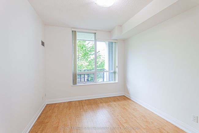 202 - 85 N Park Rd, Condo with 2 bedrooms, 1 bathrooms and 1 parking in Vaughan ON | Image 23