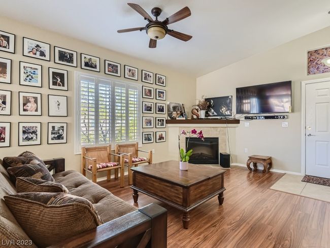 2062 - 8985 S Durango Dr, Condo with 2 bedrooms, 2 bathrooms and null parking in Las Vegas NV | Image 5