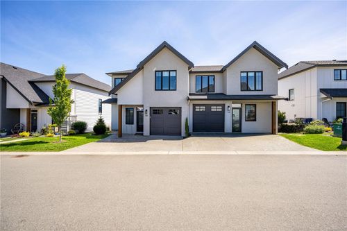5a-387 Arizona Dr, Campbell River, BC, V9H0C4 | Card Image