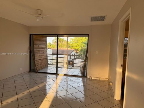 apt-308-7830 Nw 33rd St, Hollywood, FL, 33024-2250 | Card Image