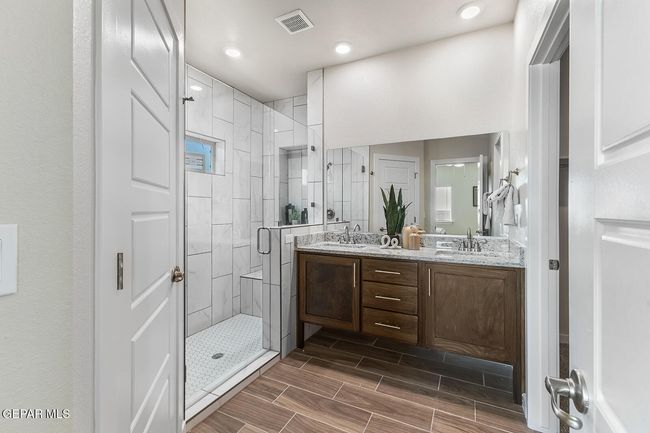 Primary Bath | Image 5