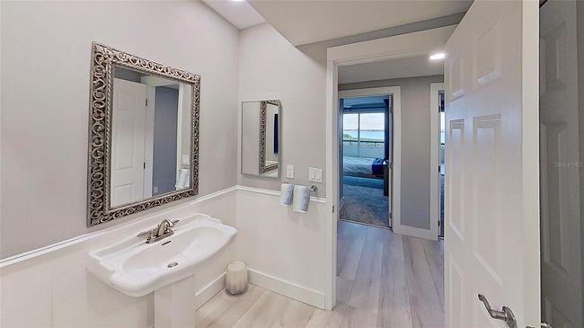Powder Room | Image 38