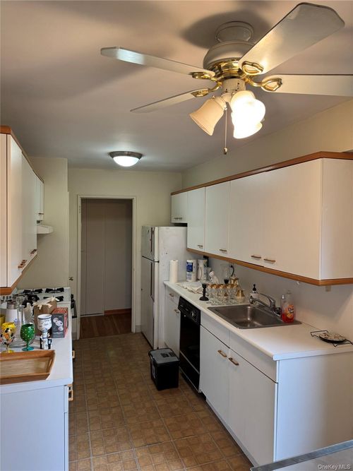 apt-4j-211 18th Ave, Bayside, NY, 11360-1511 | Card Image