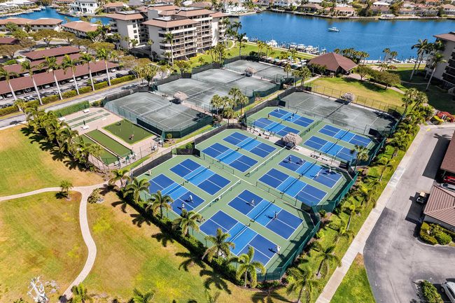 APT-1208 - 440 Seaview Ct, Condo with 2 bedrooms, 2 bathrooms and null parking in MARCO ISLAND FL | Image 46