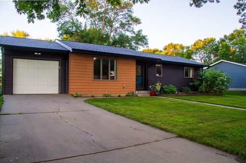113 5th St S, Raymond, MN, 56282-2128 | Card Image