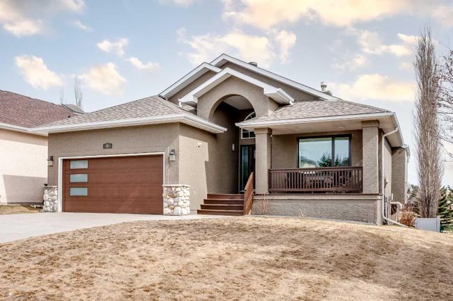 78 Gleneagles Close, Home with 3 bedrooms, 3 bathrooms and 4 parking in Cochrane AB | Image 2