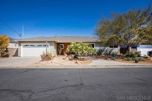 729 Carlow Ct, El Cajon, CA, 92020-2011 | Card Image