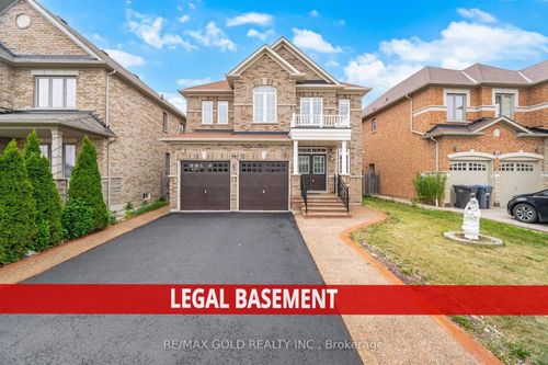 44 Gardenbrooke Trail, Brampton, ON, L6P3J3 | Card Image