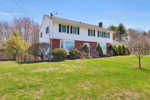 96 Neill Dr, Watertown, CT, 06795-1707 | Card Image