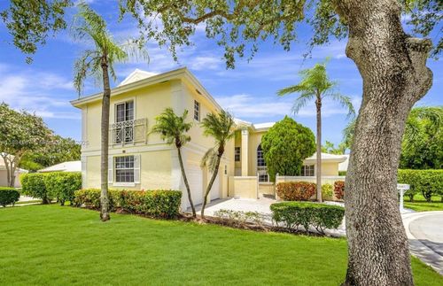 15281 Wilshire Ct, Pembroke Pines, FL, 33027-2212 | Card Image