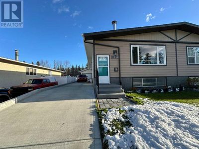 104 Cheviot Dr, Home with 5 bedrooms, 2 bathrooms and 4 parking in Hinton AB | Image 2