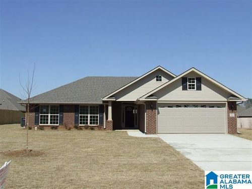 212 Black Creek Trl, ODENVILLE, AL, 35120-2610 | Card Image