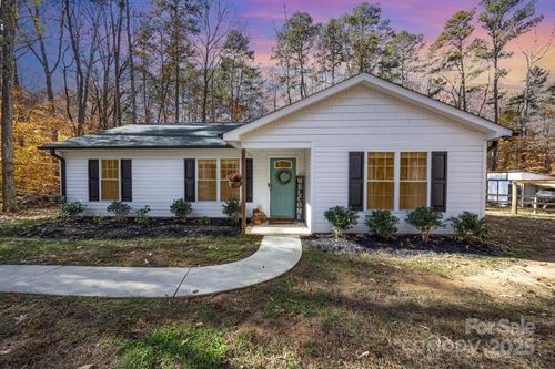 185 Mcnair Cir, Salisbury, NC, 28144-1539 | Card Image