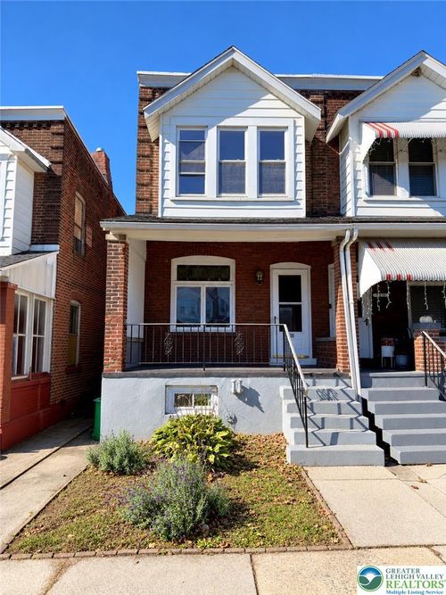 1120 S 10th St, Allentown, PA, 18103-3904 | Card Image