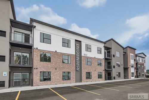 103-802 #103 E Sunnyside Rd, Idaho Falls, ID, 83404 | Card Image
