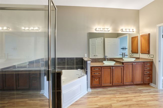 UNIT-301 - 800 E 15 Th St, Condo with 2 bedrooms, 2 bathrooms and null parking in Plano TX | Image 36