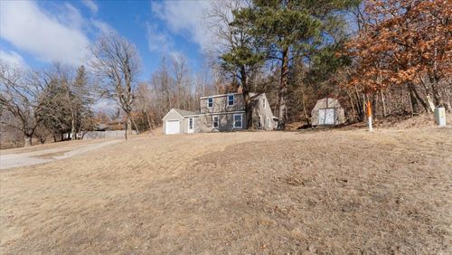 8180 County Road 40 Ne, New London, MN, 56273-9522 | Card Image