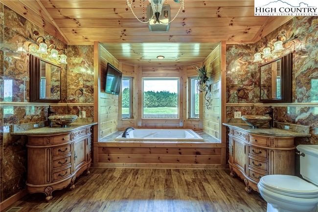 Primary Bath | Image 30