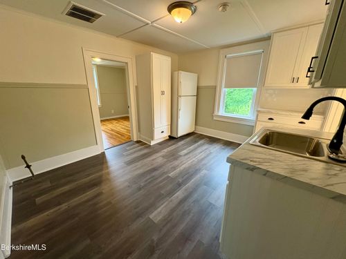 319 Old Columbia St, Adams, MA, 01220-1311 | Card Image