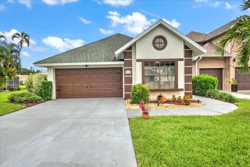 13681 Admiral Ct, FORT MYERS, FL, 33912-5673 | Card Image