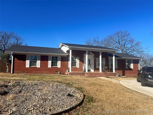 1901 Mockingbird Ln, McAlester, OK, 74501-7314 | Card Image
