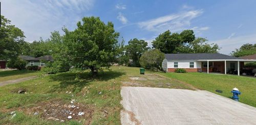 10506 Fairland Dr, Houston, TX, 77051-4250 | Card Image