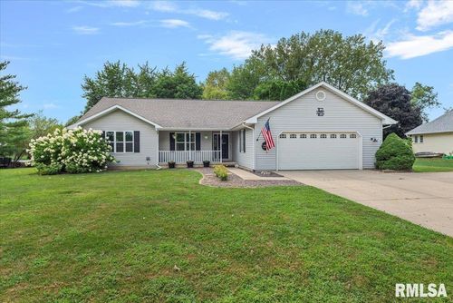 14441 Heritage Pt, Athens, IL, 62613-7333 | Card Image