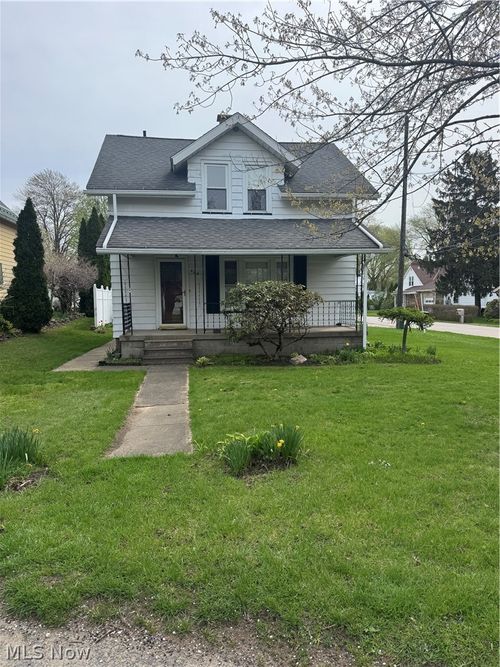 404 Dorman Rd, Conneaut, OH, 44030-2859 | Card Image
