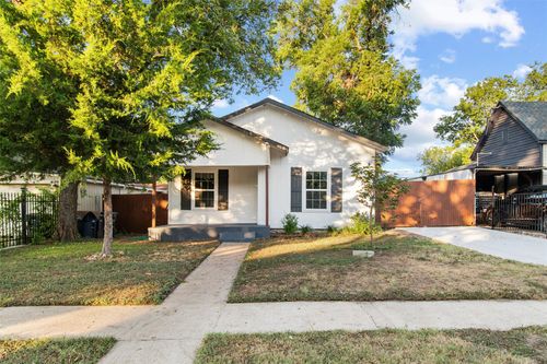 2717 Nw 27th St, Fort Worth, TX, 76106-5220 | Card Image