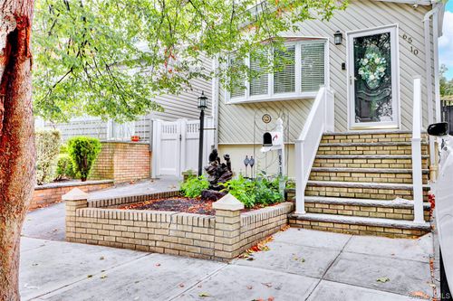 6510 80th Ave, Glendale, NY, 11385-6837 | Card Image