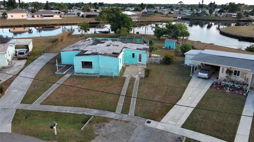 6067 Merril St, NORTH PORT, FL, 34287-2049 | Card Image