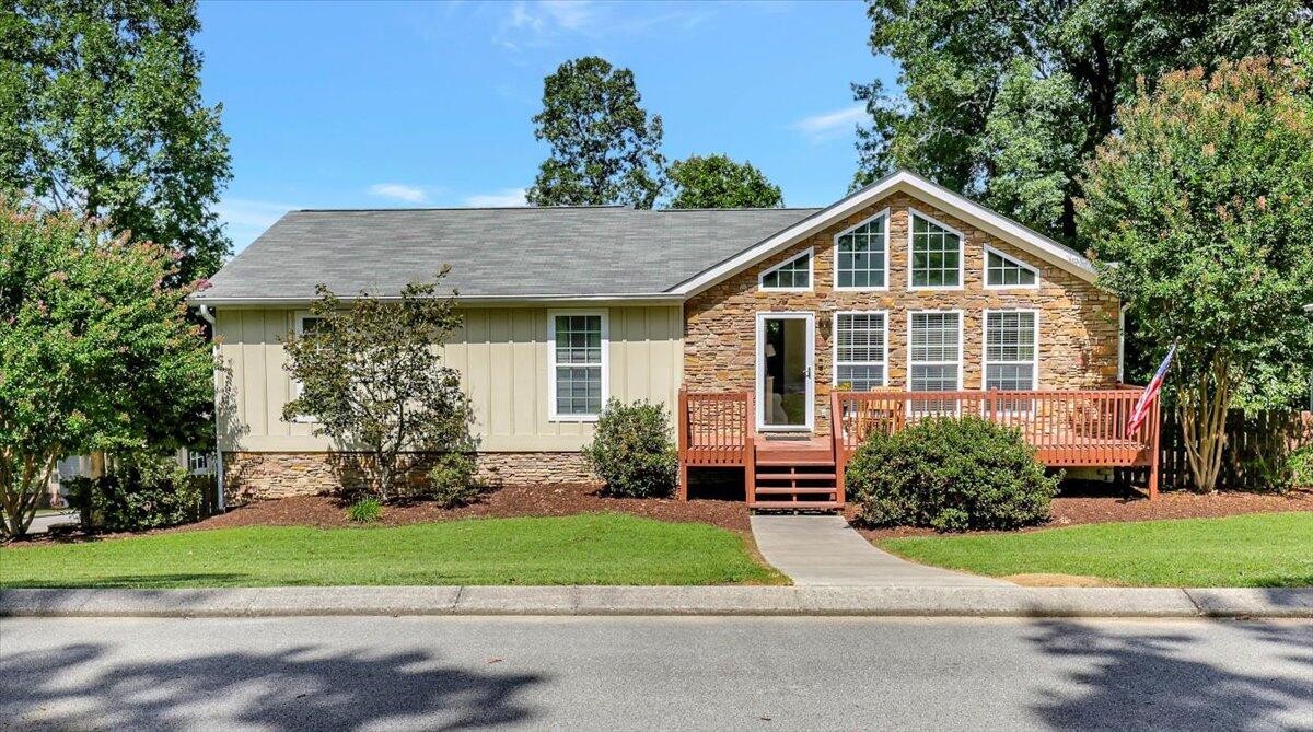 Tiercel Dr, Ooltewah, TN 37363