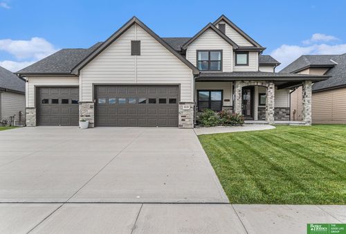 3319 Robyn Ridge Rd, Fremont, NE, 68025 | Card Image