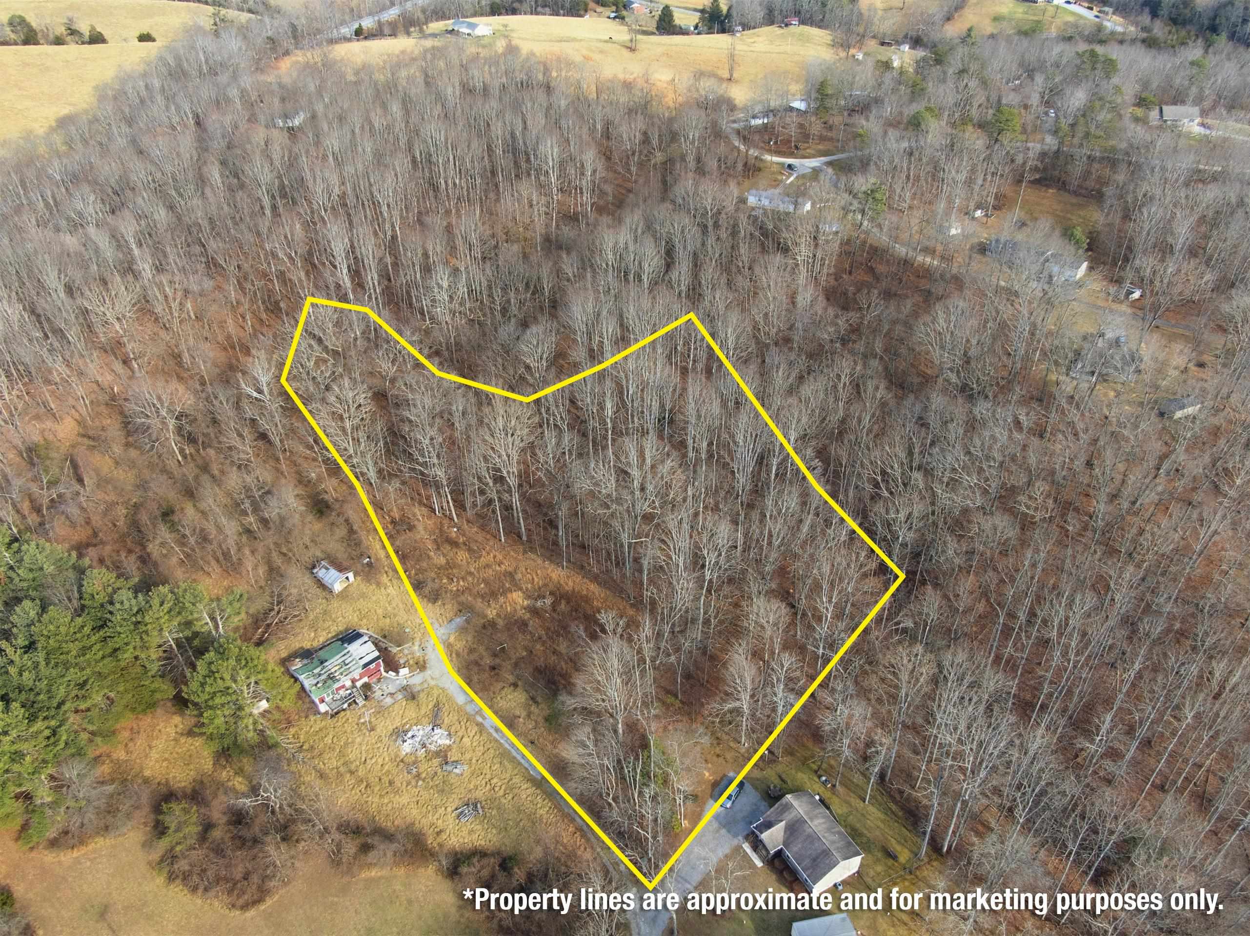 Land in Christiansburg 2