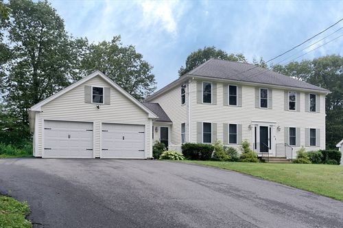 335 Chapel St, Holden, MA, 01520-1814 | Card Image