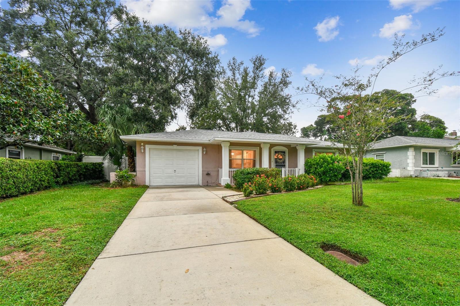 33rd Ave, Saint Petersburg, FL 33710