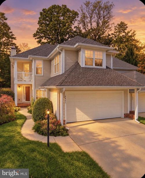 9827 Bolton Village Ct, Fairfax, VA, 22032-1148 | Card Image
