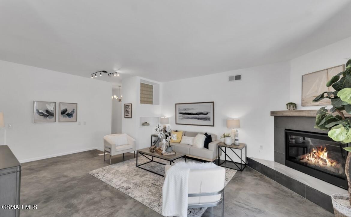Residential Lease in Port Hueneme 4