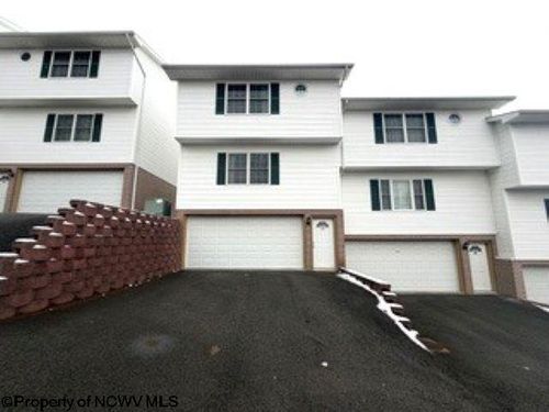 808 Carmell Ct, Morgantown, WV, 26505-7807 | Card Image