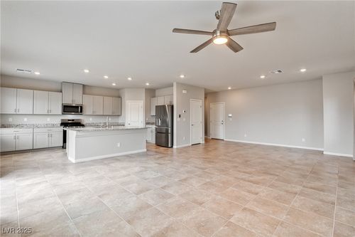 112-1172 Stigrose Avenue, North Las Vegas, NV, 89032 | Card Image