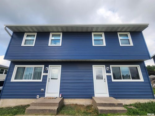 5310 N Division St, Davenport, IA, 52806-2569 | Card Image