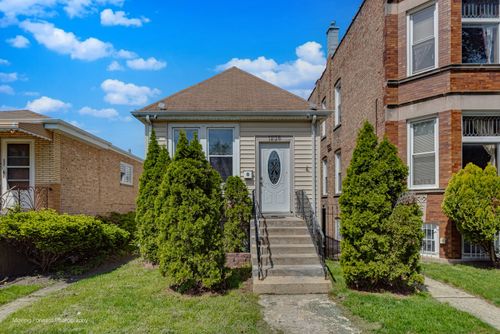 1236 Wesley Ave, Berwyn, IL, 60402-1008 | Card Image
