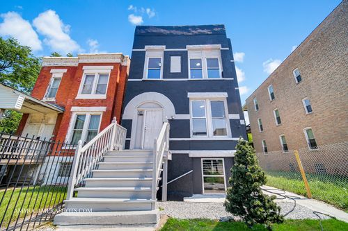 321 N Avers Ave, Chicago, IL, 60624-2543 | Card Image