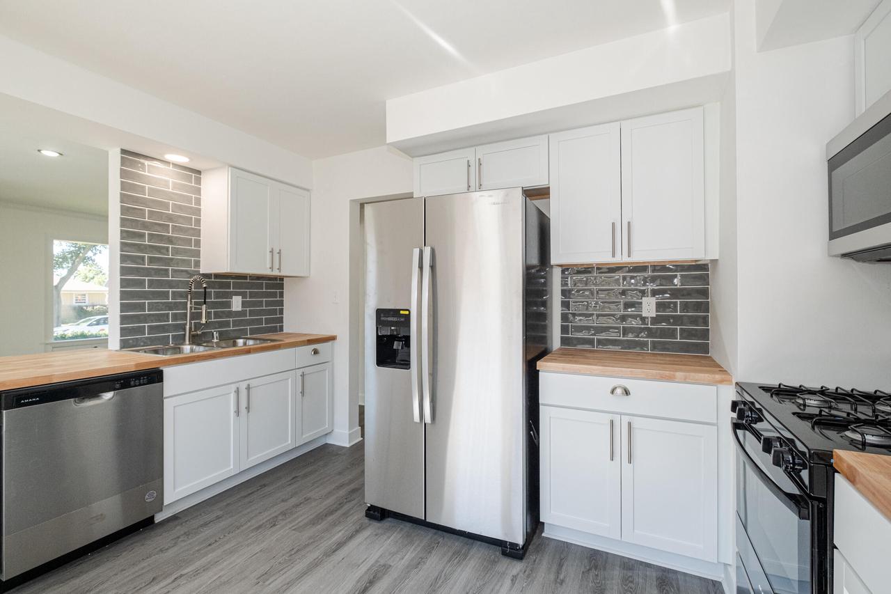 90th St, Milwaukee, WI 53222 #1