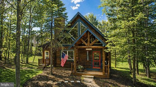 5-55 Village Dr, OAKLAND, MD, 21550-4257 | Card Image