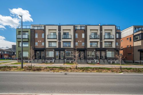 836 Mikinak Rd, Ottawa, ON, K1K4Z4 | Card Image