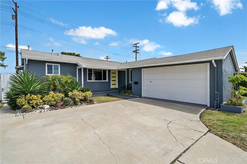 2911 W 135th Pl, Gardena, CA, 90249-2301 | Card Image